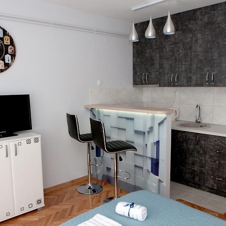 Apartment Turquoise Belgrad Exteriör bild